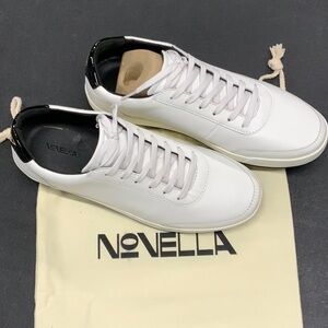 novella unisex White Italian Leather with black insole Men’s 12 Women’s13.5NWOT